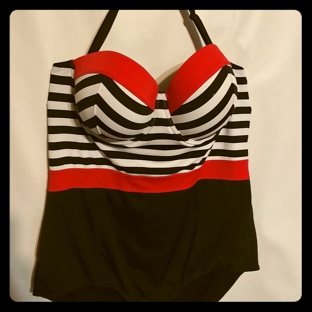 Torrid pinup style retro bathing suit